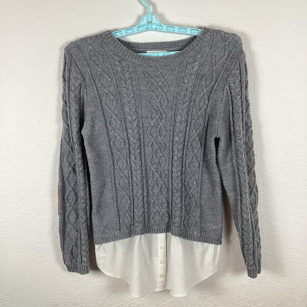 Monteau Womens Sweater Sz M Long Sleeve Pullover Soft Pilling Hole Good